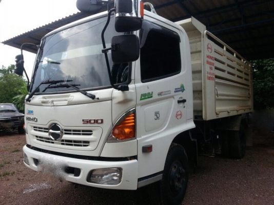 รถฮีโน่ 6 ล้อดั้ม 175 แรงม้า. ปี 55  ( รถวิ่ง 5x,xxx กม. )  สนใจติดต่อ  081 - 6079515