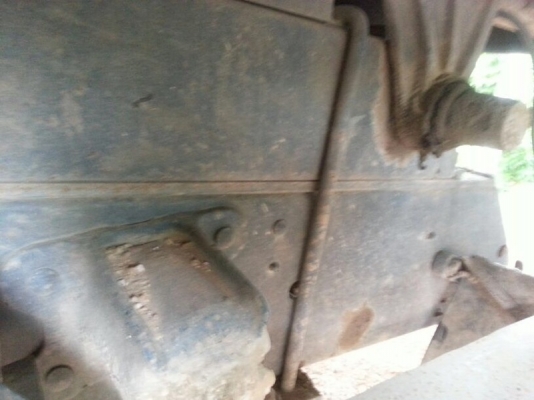 รถฮีโน่ 6 ล้อดั้ม 175 แรงม้า. ปี 55  ( รถวิ่ง 5x,xxx กม. )  สนใจติดต่อ  081 - 6079515