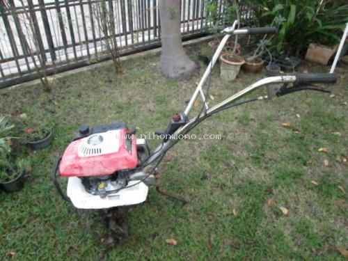 เครื่องพรวนดิน!!!      HONDA     F200    รหัสสินค้า : 14001575หรือเพิ่มเติมไดที่ www.nihonmono.com