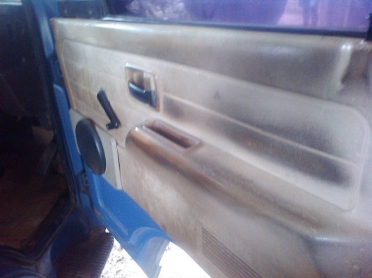 ขาย6ล้อnpr 115