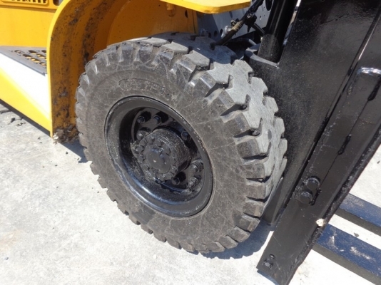 FOLK LIFT TCM FD25-C6 เครื่อง ISUZU C240 ยางตัน FOLK LIFT TCM FD25-C6 เครื่อง ISUZU C240 ยางตัน