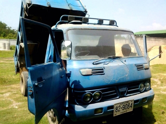 ขายหกล้อดั้ม อีซูซุ KS 10.  100 แรง