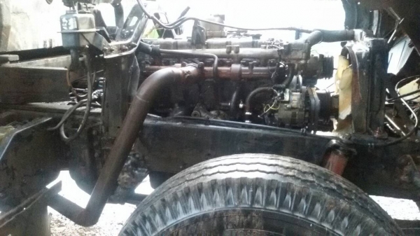 -Kปุ้ย.ชัยภูมิมัดจำแล้วครับ-นิสสัน10ล้อดั้ม2เพลาเครื่องNE6ครัชซีสวยมากๆเครื่องแน่นยางหน้าใหม่ราคา570.000บ