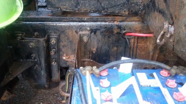 -Kปุ้ย.ชัยภูมิมัดจำแล้วครับ-นิสสัน10ล้อดั้ม2เพลาเครื่องNE6ครัชซีสวยมากๆเครื่องแน่นยางหน้าใหม่ราคา570.000บ