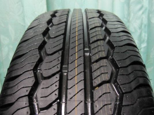 ขายล้อแม็ก Hyundai H1 พร้อมยางป้ายแดงปี 14 ขอบ 16