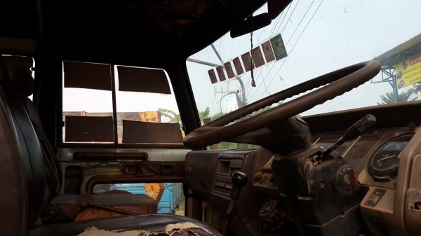 ขาย10ล้อ2เพลา HINO EK100 260 หางปลาท้ายเป็ด ลาก320 เหล็กดรีมสอดทะลุ เครื่องฟิตแน่น ยางดี สภาพพร้อมใช้งาน แชชซีสวย พ.เพาเวอร์ เบรคทิ๊ฟฟี่ ระบบเบรคลม ระบบD-Lยิงเพลา เอกสารเล่มทะเบียนพร้อมโอน ขาย10ล้อ2เพลา HINO EK100 260 หางปลาท้ายเป็ด ลาก320 เหล็กดรีมสอดทะลุ เครื่องฟิตแน่น ยางดี สภาพพร้อมใช้งาน แชชซีสวย พ.เพาเวอร์ เบรคทิ๊ฟฟี่ ระบบเบรคลม ระบบD-Lยิงเพลา เอกสารเล่มทะเบียนพร้อมโอน