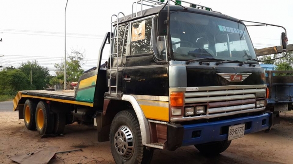 ขาย10ล้อ2เพลา HINO EK100 260 หางปลาท้ายเป็ด ลาก320 เหล็กดรีมสอดทะลุ เครื่องฟิตแน่น ยางดี สภาพพร้อมใช้งาน แชชซีสวย พ.เพาเวอร์ เบรคทิ๊ฟฟี่ ระบบเบรคลม ระบบD-Lยิงเพลา เอกสารเล่มทะเบียนพร้อมโอน ขาย10ล้อ2เพลา HINO EK100 260 หางปลาท้ายเป็ด ลาก320 เหล็กดรีมสอดทะลุ เครื่องฟิตแน่น ยางดี สภาพพร้อมใช้งาน แชชซีสวย พ.เพาเวอร์ เบรคทิ๊ฟฟี่ ระบบเบรคลม ระบบD-Lยิงเพลา เอกสารเล่มทะเบียนพร้อมโอน