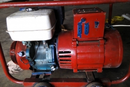 เครื่องเชื่อมสนาม 6 kva มือสอง