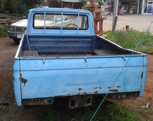 ขายดัทสัน521 ทะเบียนเเจ้งจอด5เกียร์J16มีเเอร์ด้วยครับ