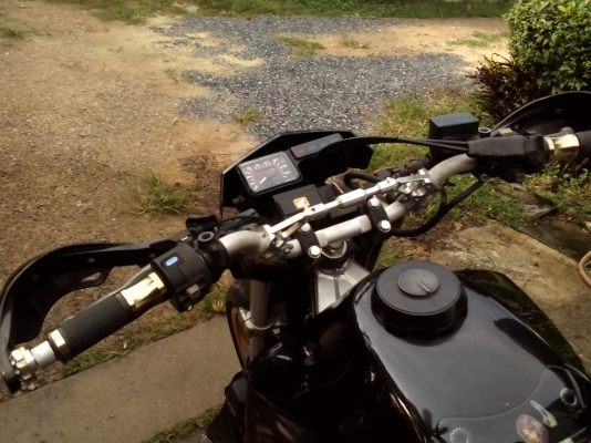 HONDA XRV 400 TRANSALP รถสวยมาก เคื่รองโคตรเงียบทะเบียนเต็มเอกสารพร้มโอน  ทะเบียนกรุงเทพ