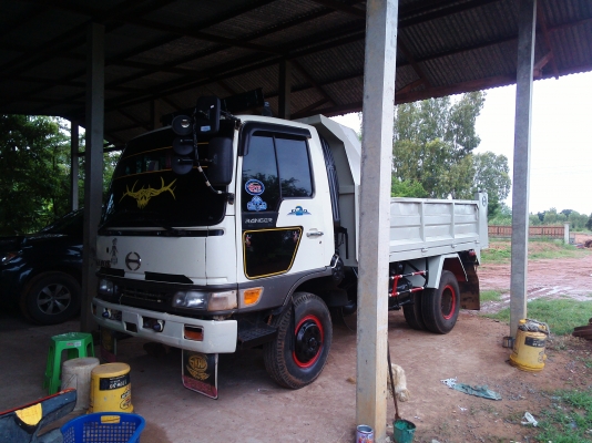 ขายหกล้อดั้ม