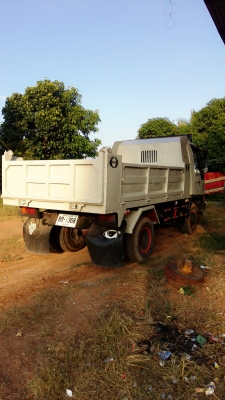 ขายหกล้อดั้ม