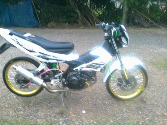 โซนิคตัวใหม่ปี50สต๊าสมือ ล้อ ยางนอกในชุดสีทำมาใหม่