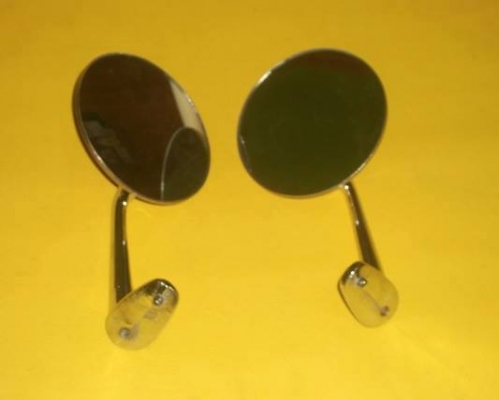 ขายกระจกเเก้มทรงกลมโครเมี่ยมสภาพสวยๆของดัทสัน เเละรุ่นอื่นๆๆ