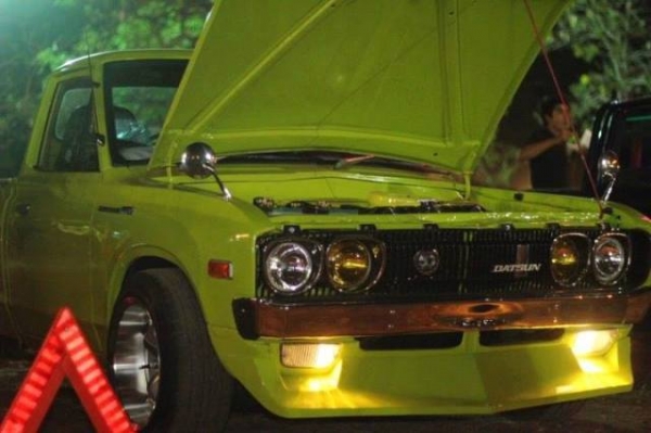 ขายกระจกเเก้มทรงกลมโครเมี่ยมสภาพสวยๆของดัทสัน เเละรุ่นอื่นๆๆ