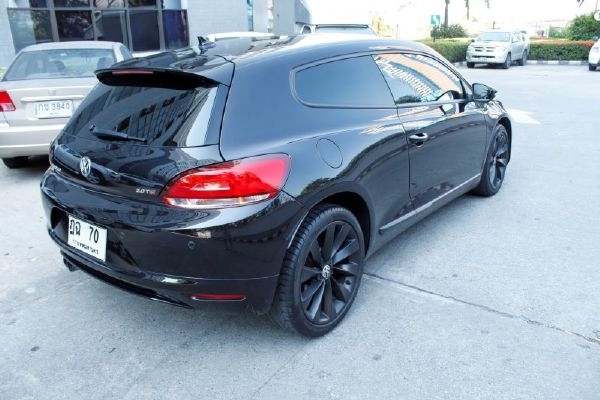 VW Scirocco 2.0 Turbo สีดำ ปี 2009 31,xxx km. full options.