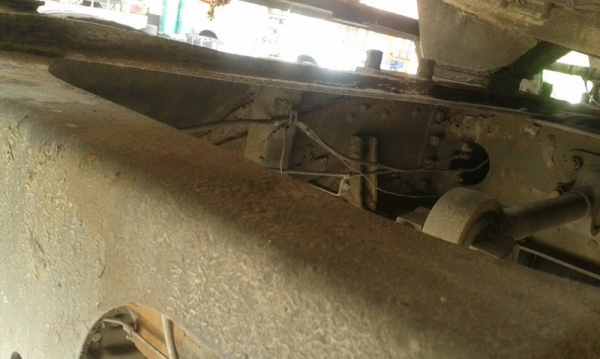 รถฮีโน่ 10 ล้อ บรรทุกน้ำยาง FL1J 210 แรงม้า. ปี 40 สนใจติดต่อ 081 - 6079515 รถฮีโน่ 10 ล้อ บรรทุกน้ำยาง FL1J 210 แรงม้า. ปี 40 สนใจติดต่อ 081 - 6079515