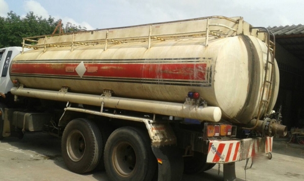 รถฮีโน่ 10 ล้อ บรรทุกน้ำยาง FL1J 210 แรงม้า. ปี 40 สนใจติดต่อ 081 - 6079515 รถฮีโน่ 10 ล้อ บรรทุกน้ำยาง FL1J 210 แรงม้า. ปี 40 สนใจติดต่อ 081 - 6079515