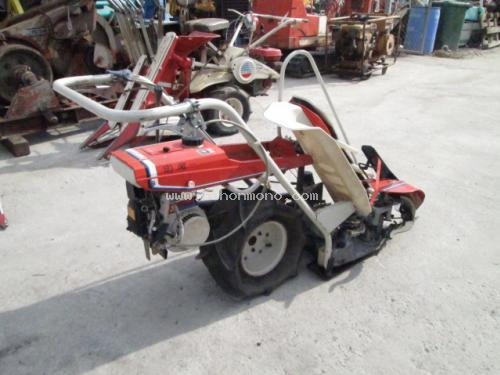 รถเกี่ยวข้าวเดินตาม   !!!   MITSUBISHI     MB26   หรือเพิ่มเติมไดที่ www.nihonmono.com