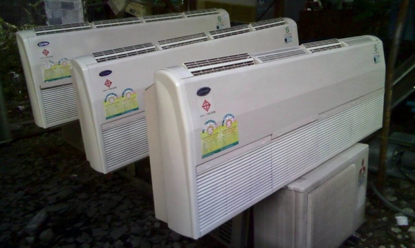 ขายแอร์ตั้ง แขวน แคร์เรีย 48000 btu ไฟ 380 vมีเบอร์ 5 สภาพสวย