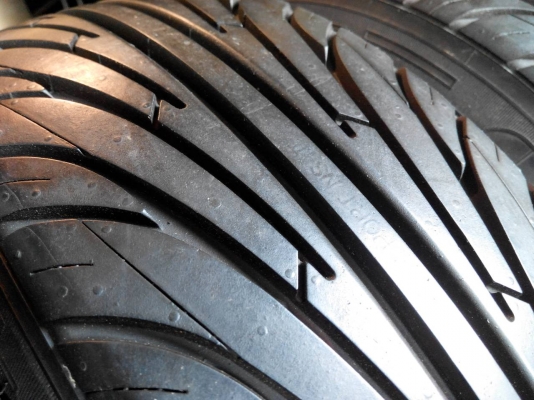 ยาง Nankang 165/50/15 ปี13 สภาพสวยๆ ดอหหนาตึบ