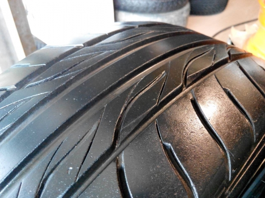 ยาง Maxxis I-Pro 225/50/17 ปี13 สภาพสวยๆ ดอกหนาๆ