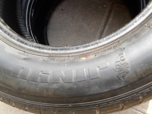 205/65R15  JINYU YH12  มี 2 เส้น  ( ไม่มีปะ ) TEL.081-427-3941