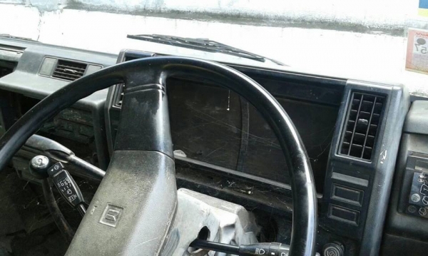 **** ขายรถน้ำมัน 115 แท้ ถังน้ำมัน 2 ช่อง โหลด บน ล่าง มิเตอร์จ่าย 2 หัว ราคาต่อรองได้ครับ***** **** ขายรถน้ำมัน 115 แท้ ถังน้ำมัน 2 ช่อง โหลด บน ล่าง มิเตอร์จ่าย 2 หัว ราคาต่อรองได้ครับ*****