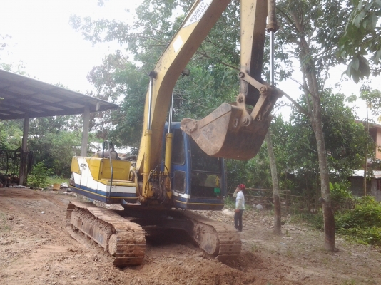 KOBELCO  SK120 พร้อมเล่มทะเบียน พร้อมโอน