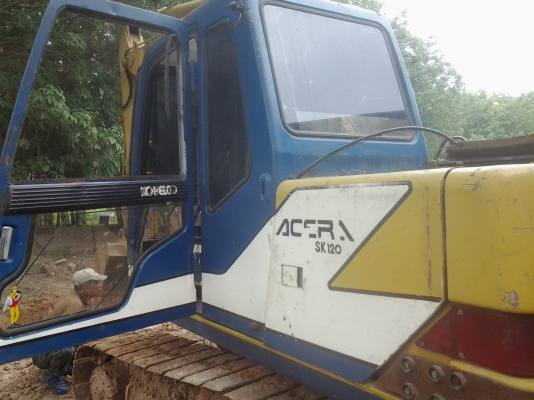 KOBELCO  SK120 พร้อมเล่มทะเบียน พร้อมโอน