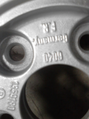 แม๊กเดิม VOLVO ขนาด 5 รู ขอบ 15 ชุด 4 ใบ TEL.081-427-3941 แม๊กเดิม VOLVO ขนาด 5 รู ขอบ 15 ชุด 4 ใบ TEL.081-427-3941