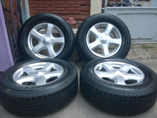 ขายแม็ก Isuzu D-max16 3ชุด V-cross17 Prerunner16 พร้อมยางราคา 7,000-9,500 บ