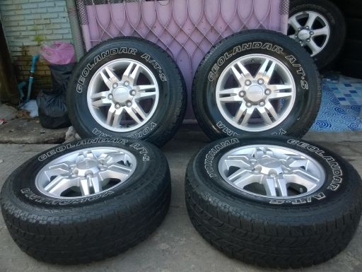 ขายแม็ก Isuzu D-max16 3ชุด V-cross17 Prerunner16 พร้อมยางราคา 7,000-9,500 บ