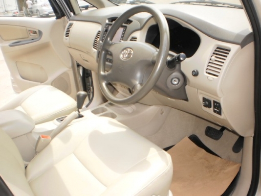 TOYOTA INNOVA G VVTi 2.0