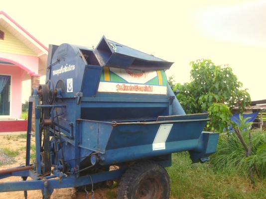 ขายตู้สีข้าว5ฟุตสิงเปลือยจัมโบ้เกษตรพัฒนาสภาพใหม่ชื้อมาจากบริษัทเกษตรพัฒนาปี54สภาพสวยมากขายถูกๆ75000บาท