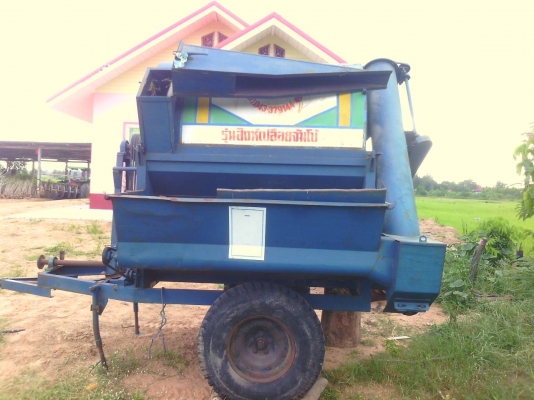 ขายตู้สีข้าว5ฟุตสิงเปลือยจัมโบ้เกษตรพัฒนาสภาพใหม่ชื้อมาจากบริษัทเกษตรพัฒนาปี54สภาพสวยมากขายถูกๆ75000บาท ขายตู้สีข้าว5ฟุตสิงเปลือยจัมโบ้เกษตรพัฒนาสภาพใหม่ชื้อมาจากบริษัทเกษตรพัฒนาปี54สภาพสวยมากขายถูกๆ75000บาท