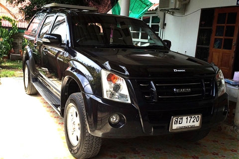 Isuzu 2.5 HI-LANDER DDI I-TEQ 4 ประตู มีหลังคา ใช้ไป 173,000 กม ไม่เคยชน