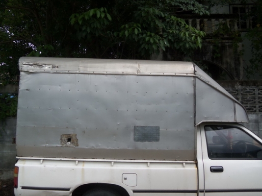 ขายถูก ... หลังคาแผงข้างทึบของ TOYOTA  MIGTY-X 3500 เท่นนั้น