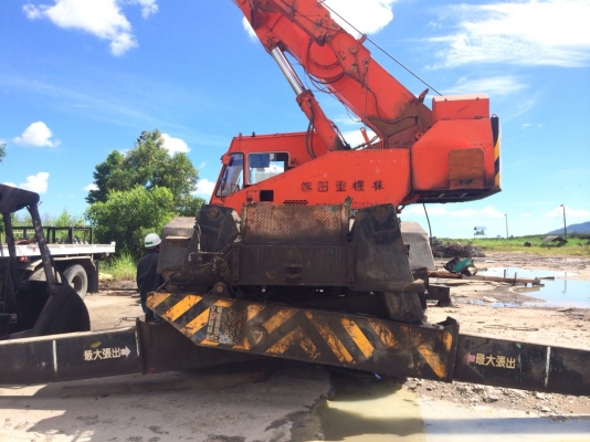 ต้องการขายรถเครนด่วน ! รถเครน TADANO TR400M1