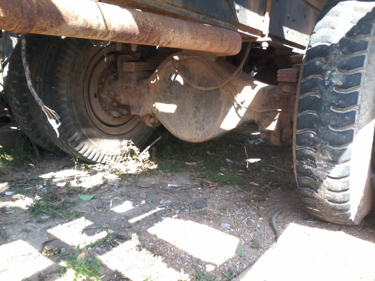 ลดสุดๆครับ เหลือ 195,000 ครับ หน้ายาว10ล้อ เพลาเดียว เครื่องดี เพาเวอร์ สโล ช่วงล่างใหญ่ ยางดี ไม่มีเล่ม