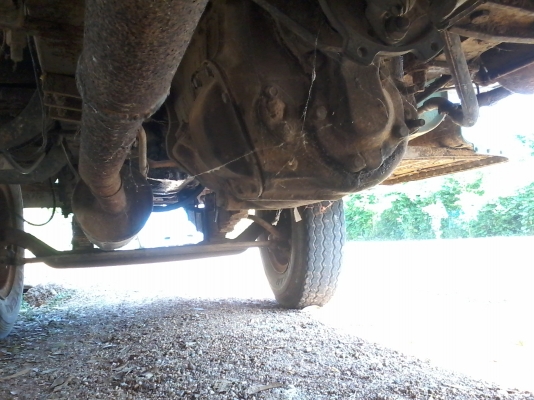 ลดสุดๆครับ เหลือ 195,000 ครับ หน้ายาว10ล้อ เพลาเดียว เครื่องดี เพาเวอร์ สโล ช่วงล่างใหญ่ ยางดี ไม่มีเล่ม