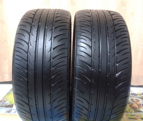 ยาง,205-45-16 KUMHO KU31 สภาพดีดอกหนาไม่ปะหนึ่งคู่ 1,800