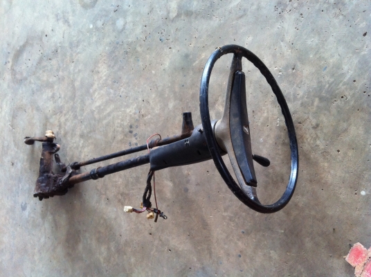 พวงมาลัยมาสด้า 1000 ยกยวง