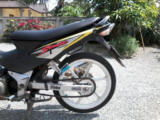 ขายโซนิกปี 45 ทะเบียนโอนรถเดิมเครื่องดีต้องเก็บอะไหล่เองภาษีขาดปี 52 ขายตามสภาพ ขาย 9500 บาท