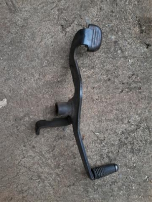 ขายอะไหล่ช้างน้อย คาจิว่าสเตลล่า115มือสองสินค้ายังไม่รวมค่าจัดส่งคิดตามจริง สนใจติดต่อ (กบรถเก่าแพร่)