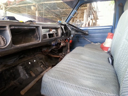 ขายKS100แรง เครื่องดี แคชซีสวย ยางดี ยาว4.30เมตร สภาพพร้อมใช้งาน เอกสารพร้อมโอน สนใจโทร 090-8588220คุณนะ ID:narong498 หรือ www.truck.in.th/498