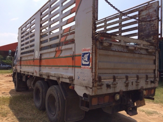 ขายด่วนกะบะรถล่องไม่ดั้มสามมิตร สภาพพร้อมใช้ พื้นปูด้วยแสตนเลส