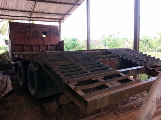 ขายแบคโคKOMATSU PC120-6 กับเทรลเลอร์หัวยาว เครื่อง145แรง สภาพพร้อมใช้งานทั้งสอง สนใจโทร 090-8588220คุณนะ ID:narong498 หรือ www.truck.in.th/498