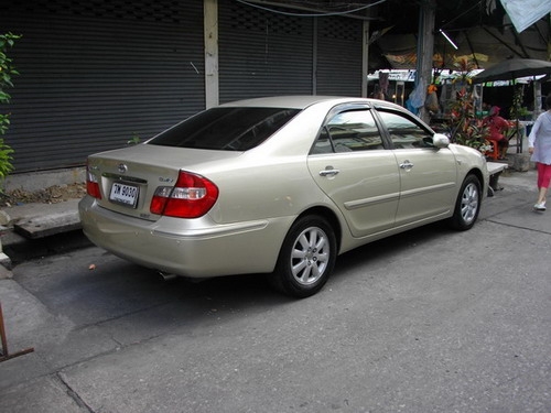 ขาย CAMRY 2.4Q สีทอง ตัวท๊อป ปี02 ติดแก๊สNGVหัวฉีด วิ่งแสนห้า จอDVD ราคา 315000 บาท