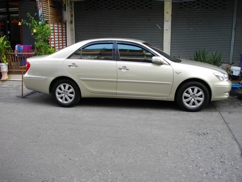 ขาย CAMRY 2.4Q สีทอง ตัวท๊อป ปี02 ติดแก๊สNGVหัวฉีด วิ่งแสนห้า จอDVD ราคา 315000 บาท